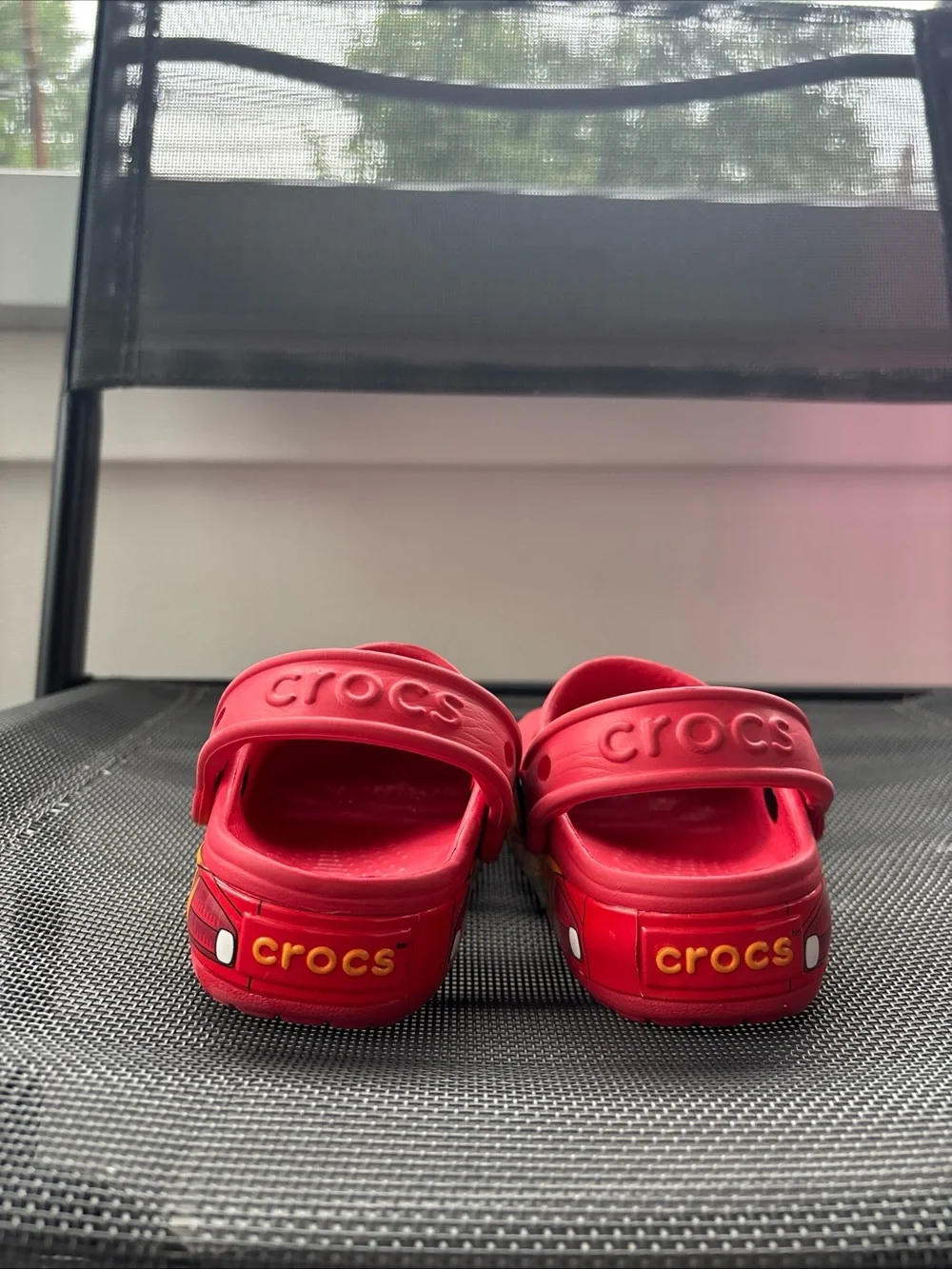 Crocs Lightning McQueen Clog Toddler Light Up Disney Pixar Cars Size 7 C7 Toddle